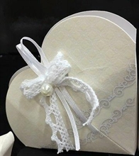 SCATOLINA WEDDING CUORE 5X2.5X5 20PZ