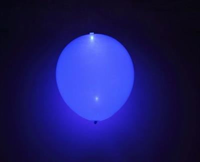 PALLONCINI D.27,5CM AZZURRI CON LED 5PZ