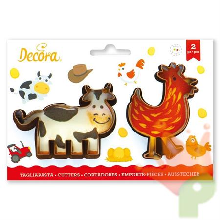 SET 2 TAGLIAPASTA MUCCA E GALLINA